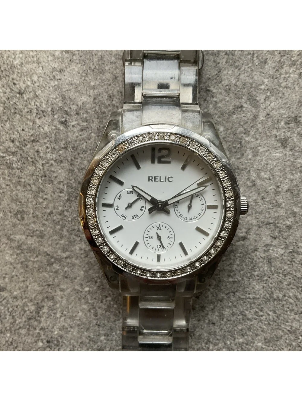 Relic Womens Crystal Accent Bezel Watch ZR15564 Clear Resin Case & Band A5